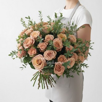 51 кремовая роза