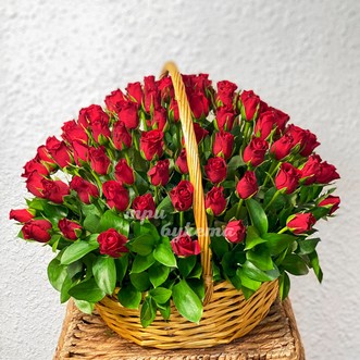 101 роза в корзине 60 см