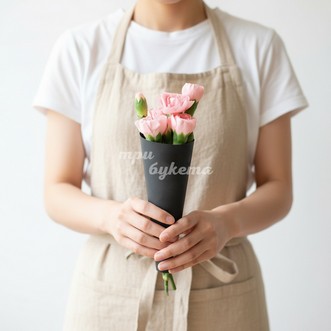 Мини-букет из гвоздики Спрей